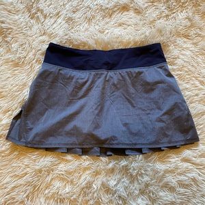 Lululemon striped navy skirt sz 4